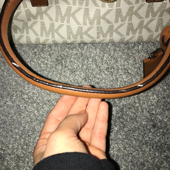 Michael Kors Leather Hamilton East West Satchel - Picture 8 of 8